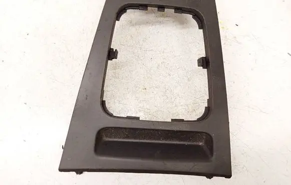 Opel Zafira B Panel trim 13162583
