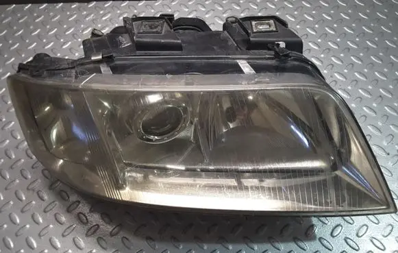 Audi A6 S6 C5 4B Headlight/headlamp 14846600 4B0941471 00776015