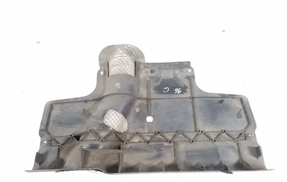 Center/middle under tray cover