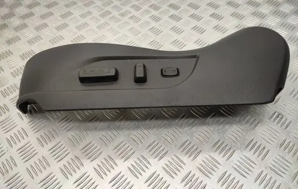 Hyundai i40 Seat trim 881923Z100