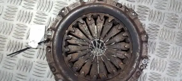 Renault Clio II Pressure plate NEPLAUKIOJANTI