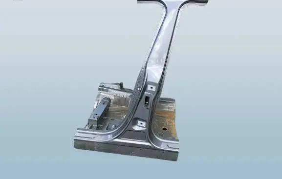 BMW X3 F25 Pillar (middle) 