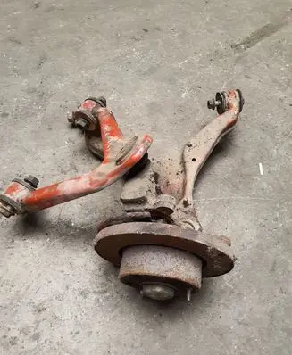 Iveco Daily 3rd gen Front wheel hub spindle knuckle