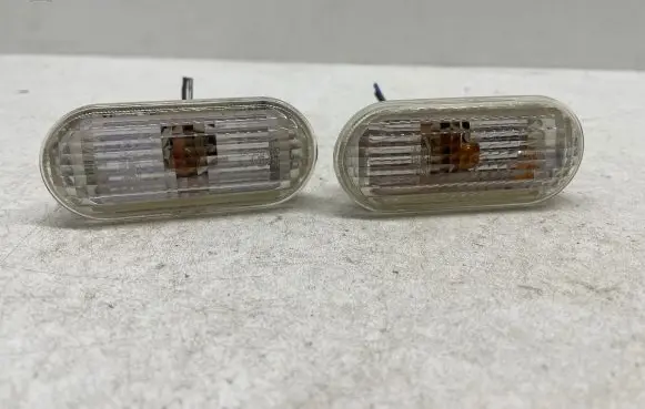Ford Focus Front fender indicator light 4M5A13K309AA 0800AFER