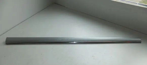 Mercedes-Benz S W220 Front door trim (molding) A2206900562