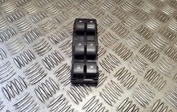 Chevrolet Captiva Electric window control switch 20987344 202005436