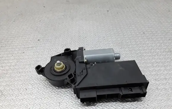 Porsche Cayenne (9PA) Front door window regulator motor 3D1959792A