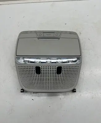 Mercedes-Benz C W205 Front seat light A0009018503 0009008207 A0008274623