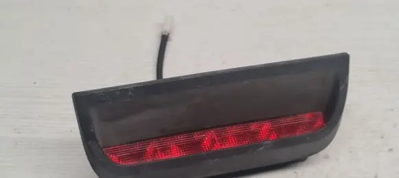 Mitsubishi Carisma Third/center stoplight MB952887 09961004