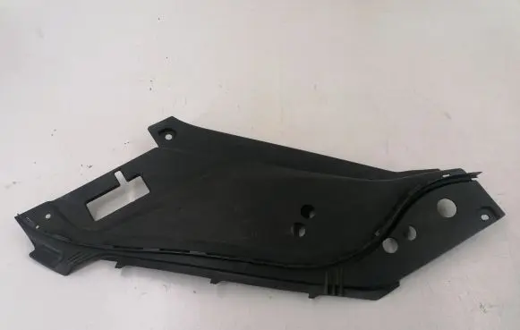Volvo XC90 Radiator trim 31451830