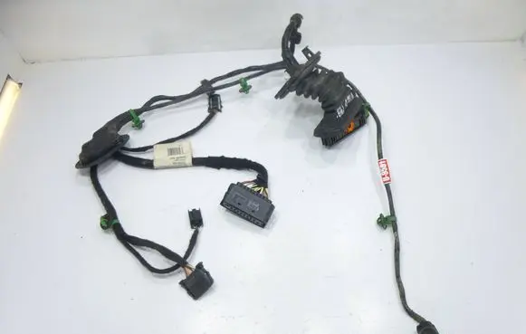 Volkswagen Golf Plus Rear door wiring loom 5M0971694R