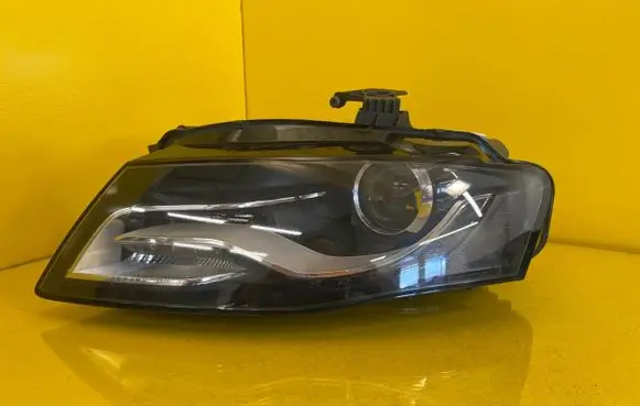 Audi A4 S4 B8 8K Headlight/headlamp 8K0941003C