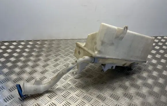 Volvo XC60 Windshield washer fluid reservoir/tank 30753424 30753425 N1S8A
