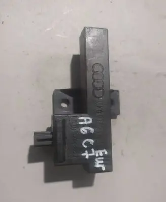 Audi A6 S6 C7 4G Keyless (KESSY) go control unit/module 8K0907247 33542221