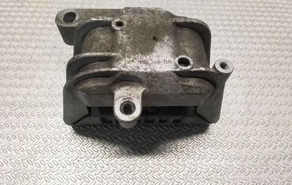 Volkswagen Caddy Engine mount bracket 6C116F012AB