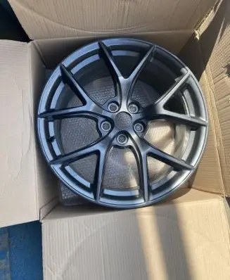 Ford Mustang Mach-E R19 alloy rim 