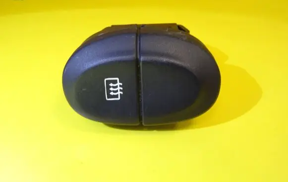 Renault Megane I Windscreen/window heater switch 429990B