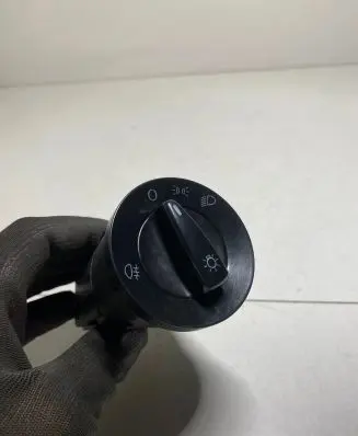 Light switch