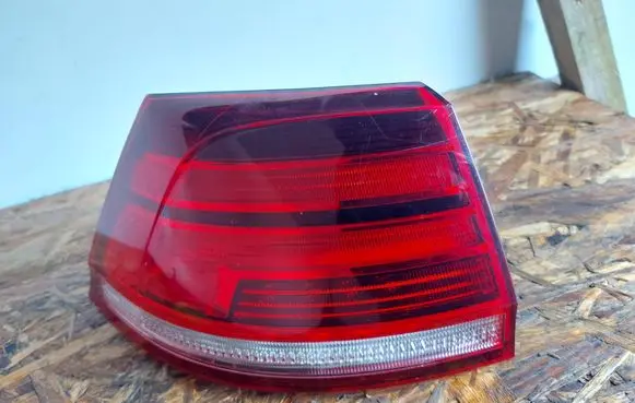 Volkswagen Golf VII Rear/tail lights 5G9945095E