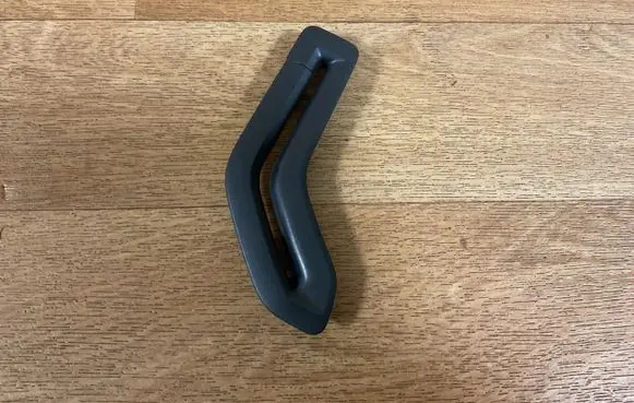 Volvo V50 Seat belt trim 31250173