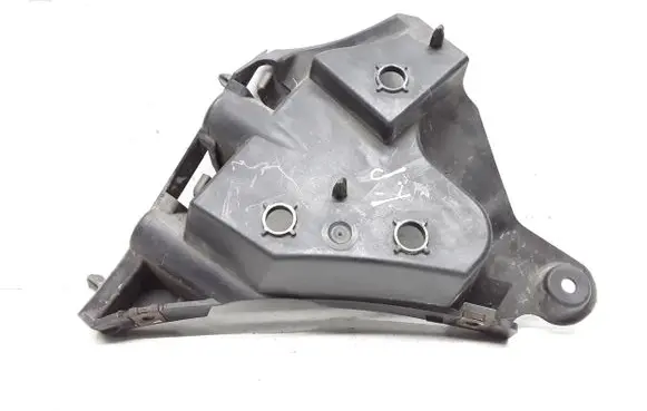 Volvo XC60 Front bumper mounting bracket 30764618