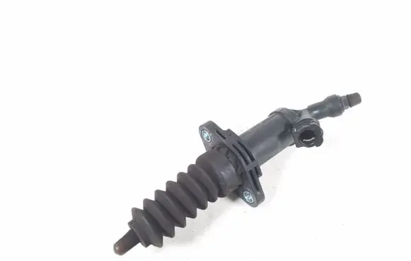 Clutch slave cylinder