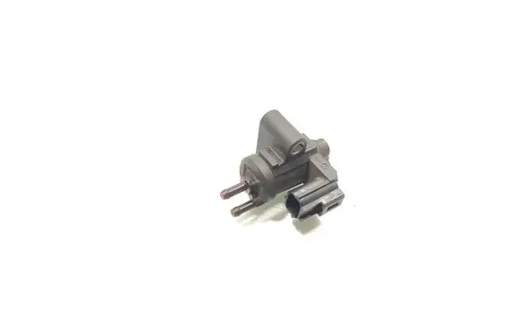 Ford Transit Valve vacuum GK2Q-9S468-AC