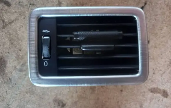 Dashboard side air vent grill/cover trim