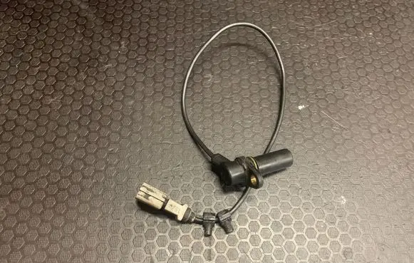 Ford Galaxy Crankshaft speed sensor 038907319J