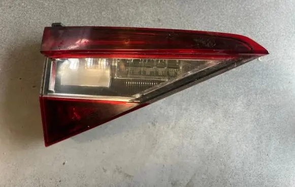 Skoda Superb B8 (3V) Tailgate rear/tail lights 3V9945307