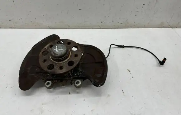 Mercedes-Benz SLK R172 Front wheel hub