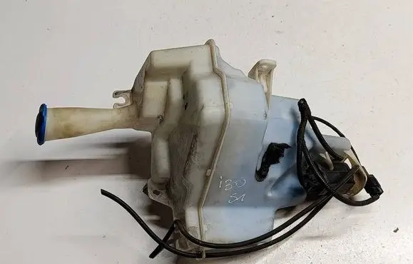 Hyundai i30 Windshield washer fluid reservoir/tank 98610A6000 98610A6010