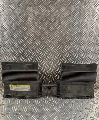 Audi Q7 4M Air intake duct part 4M0129510D