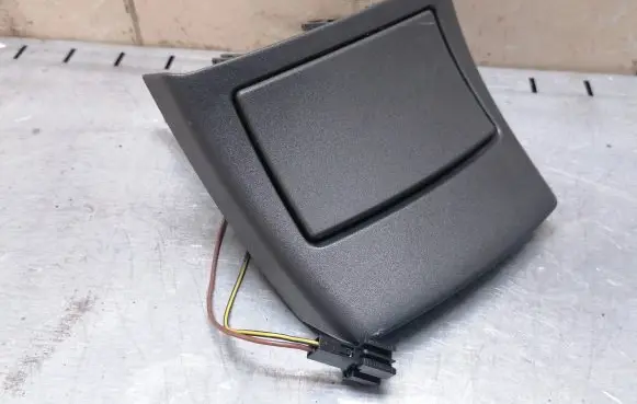 Mercedes-Benz E W211 Ashtray (rear) A2116800450