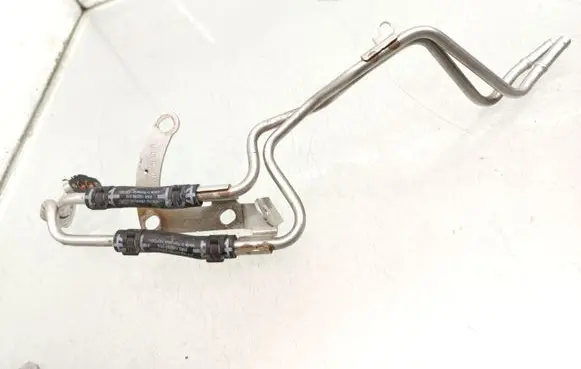 Skoda Fabia Mk3 (NJ) Engine coolant pipe/hose 04C121497G 04C122447B