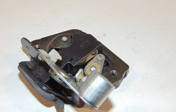 KIA Carnival Sliding door lock 0K53A73310A 0K53A73310B