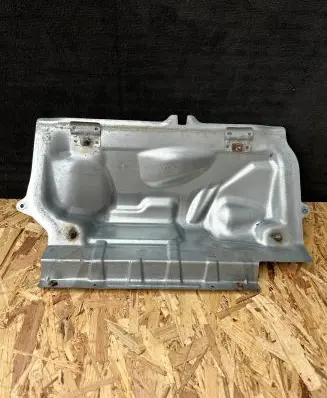 Volvo XC60 Heat shield in engine bay 31353774