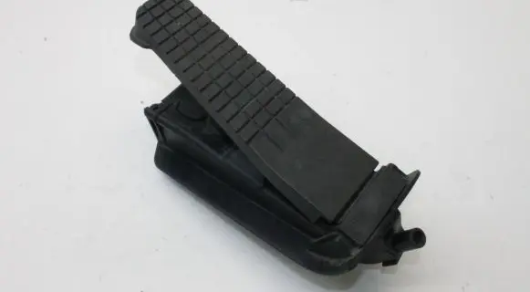 Porsche 911 996 Accelerator throttle pedal 99642302609