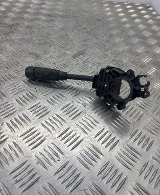 Mercedes-Benz Vito Viano W639 Wiper control stalk A6395450124