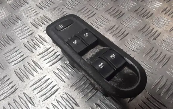 Renault Scenic II - Grand scenic II Electric window control switch 156018070