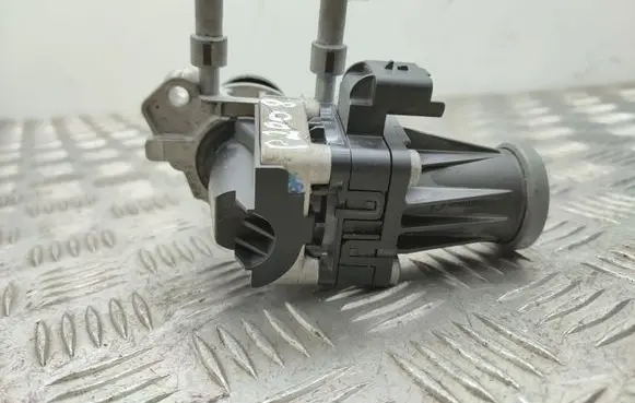 Peugeot 2008 II EGR valve 98298700080