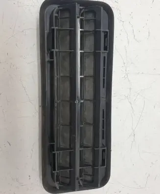 Chevrolet Volt II Quarter panel pressure vent 13597326