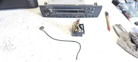 BMW X3 E83 Sound system wiring loom 6943437 65126943437 1241766