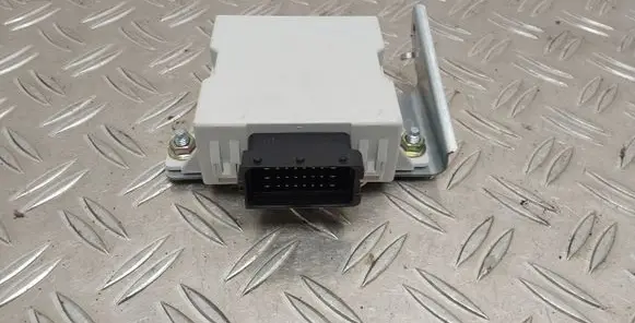 Toyota Corolla Verso AR10 Window wiper relay 859400F010