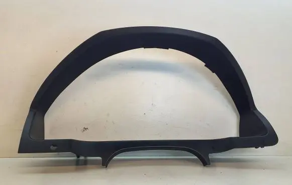 Mercedes-Benz C W204 Dashboard trim A2046800023 6385000