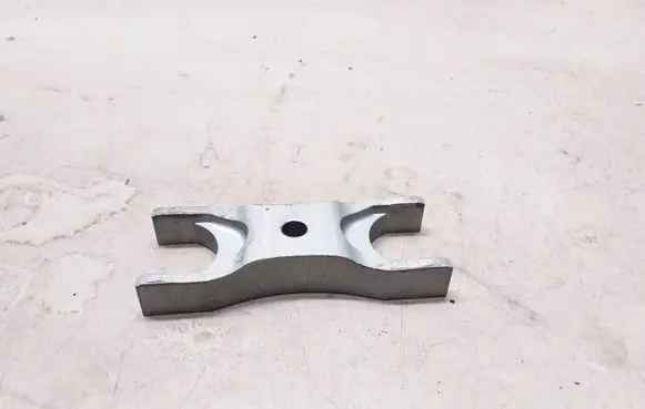 Audi A4 S4 B8 8K Fuel Injector clamp holder 03L216A