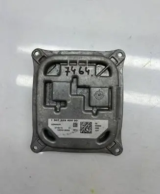 Peugeot 308 Xenon control unit/module 130732940400