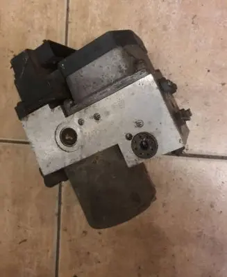 Volkswagen Transporter - Caravelle T4 ABS Pump 7D0614111B 0265220432