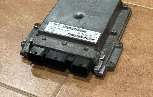 Peugeot Boxer Engine control unit/module 9661256980 9665066380