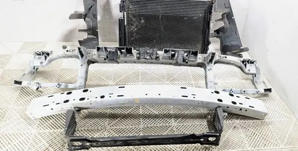 Dodge Charger Front piece kit 